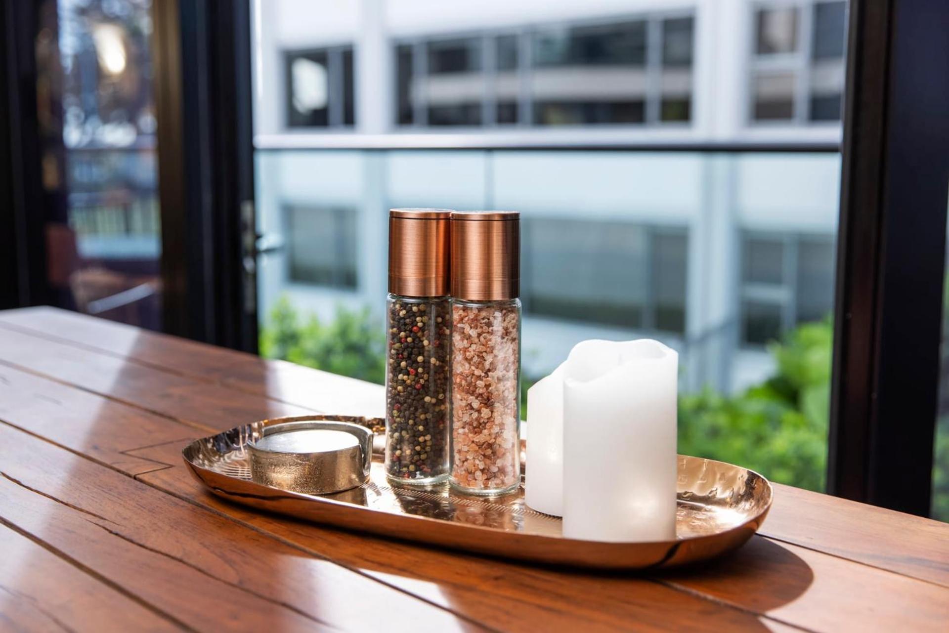 Marvelous Downtown Apartment Moments From Main Beach With Heated Pool, Gym And Parking Mount Maunganui Exteriér fotografie