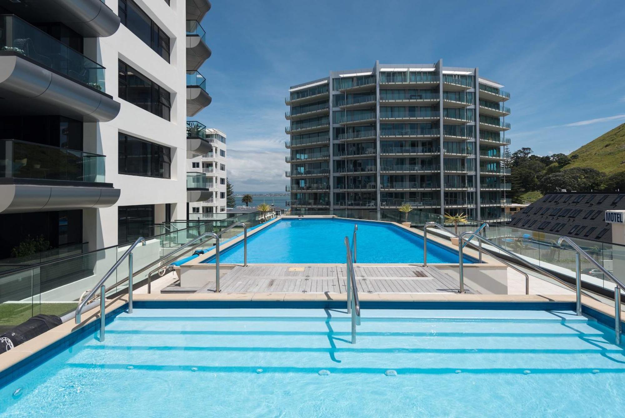 Marvelous Downtown Apartment Moments From Main Beach With Heated Pool, Gym And Parking Mount Maunganui Exteriér fotografie