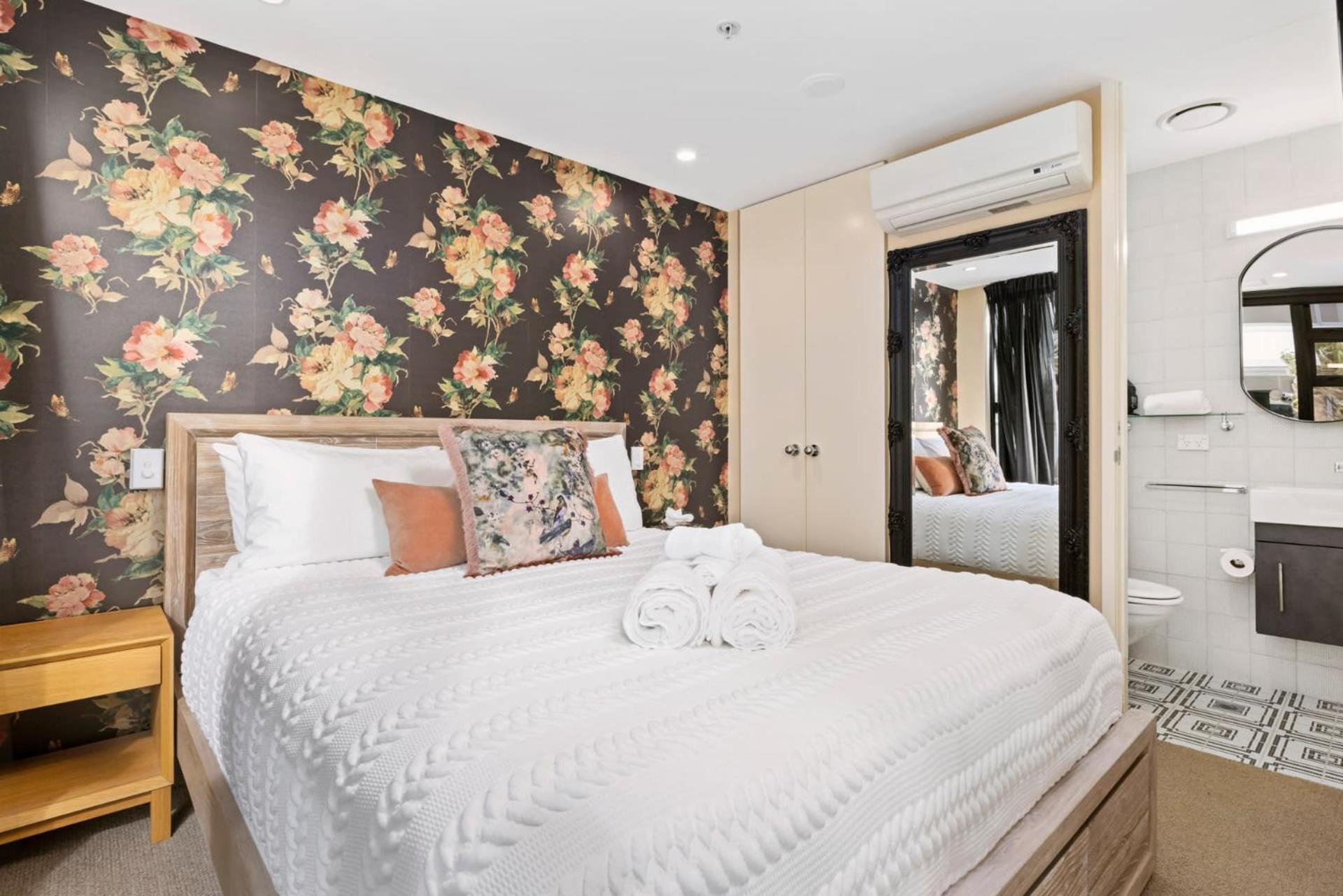 Marvelous Downtown Apartment Moments From Main Beach With Heated Pool, Gym And Parking Mount Maunganui Exteriér fotografie